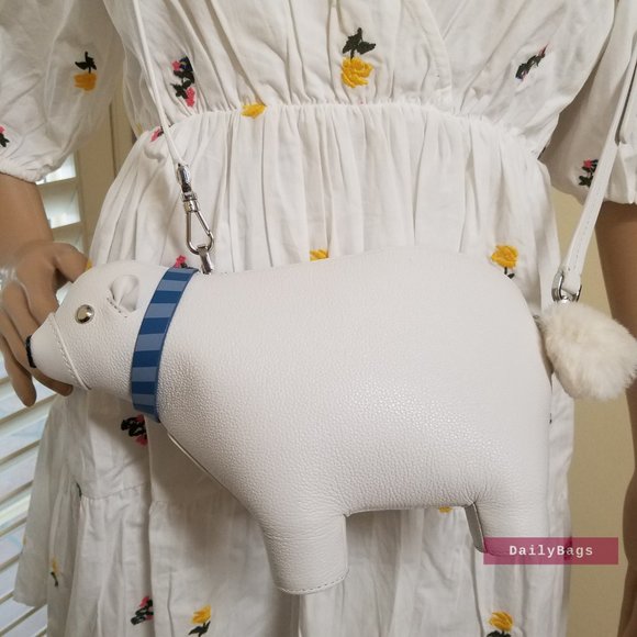 BEAUTIFUL ARTIC FRIENDS POLAR ANIMAL WHITE BEAR WEARING BLUE SCARF KATE SPADE - Picture 3 of 9